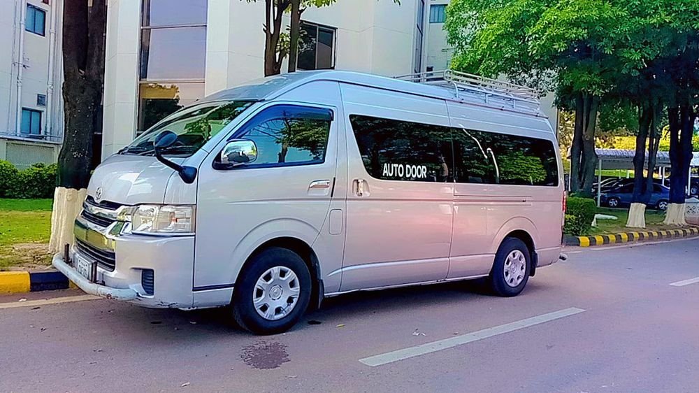 Toyota Hiace High Roof for rent